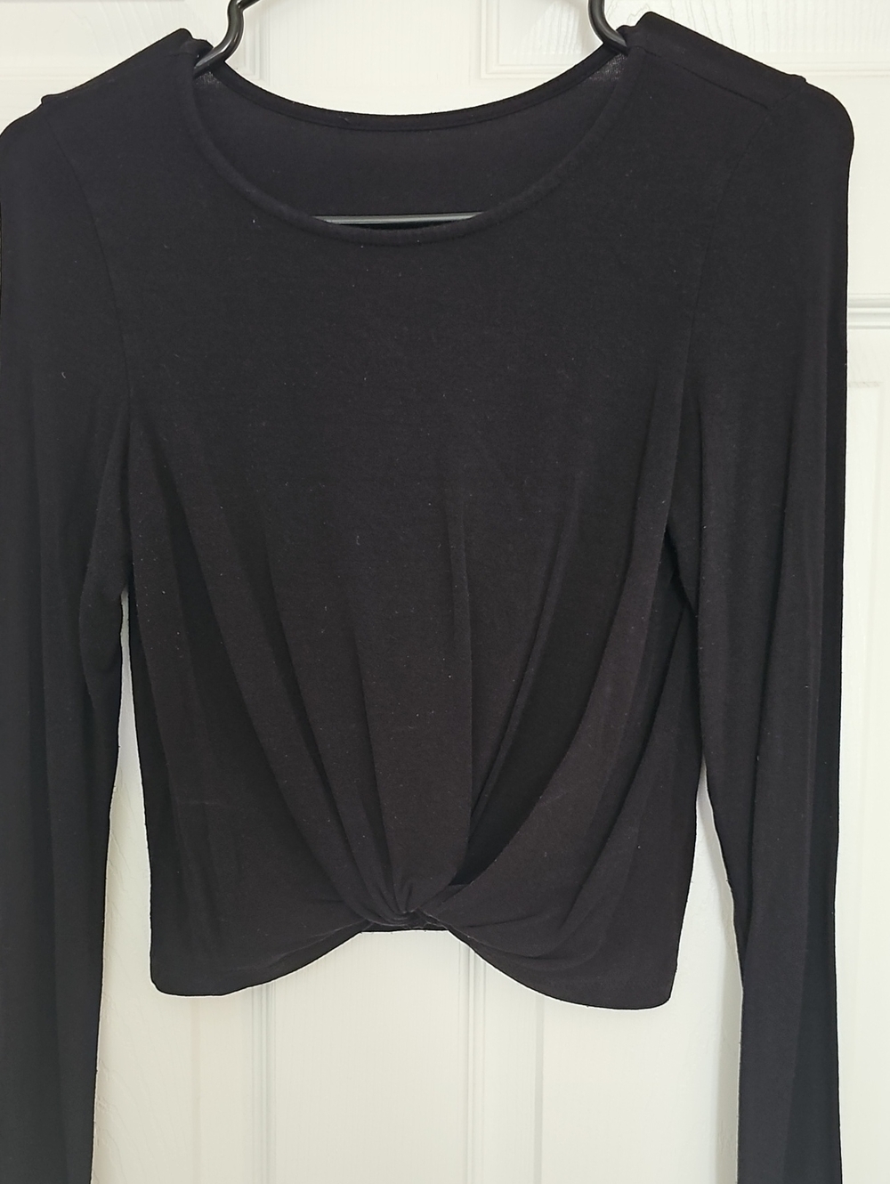 Black Twist-Front Long Sleeve Women's Top